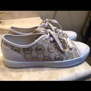 Michael Kors Sneakers